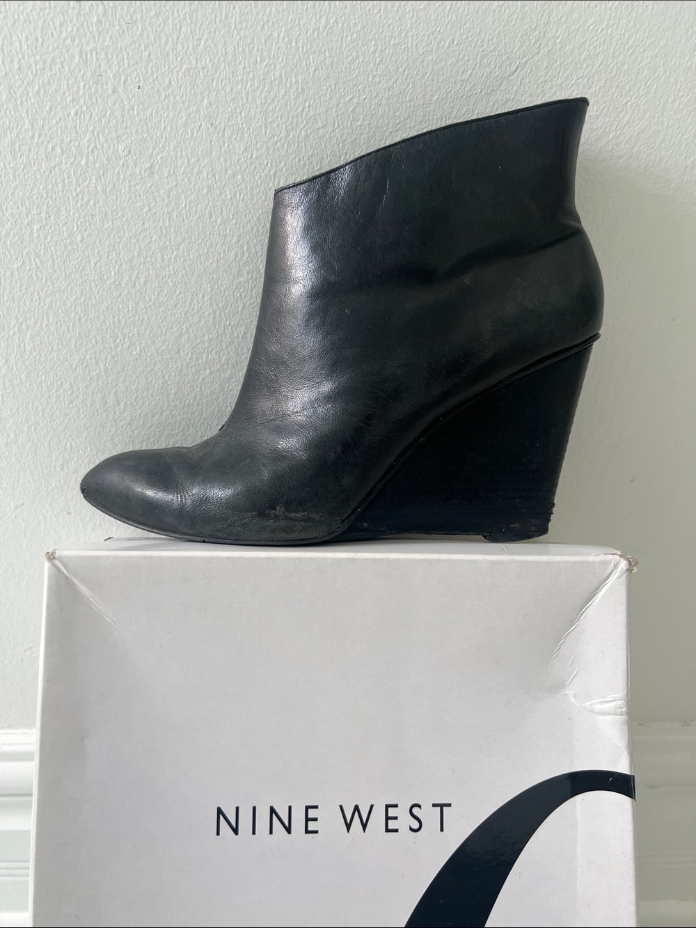 Nine West Black Leather Wedge Ankle Boot